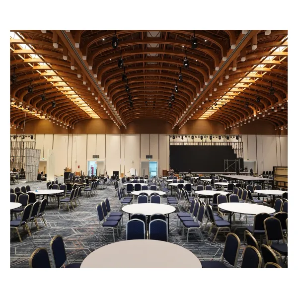 Âm thanh tiệc cưới